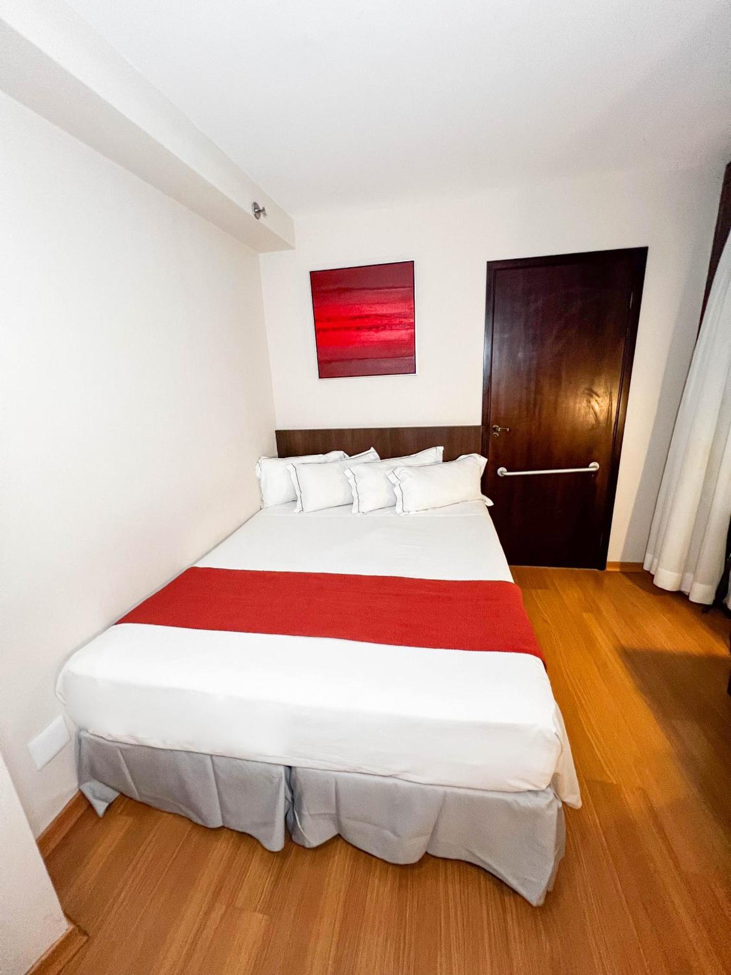 Royal Design Savassi Hotel เบโลโอรีซอนชี ภายนอก รูปภาพ