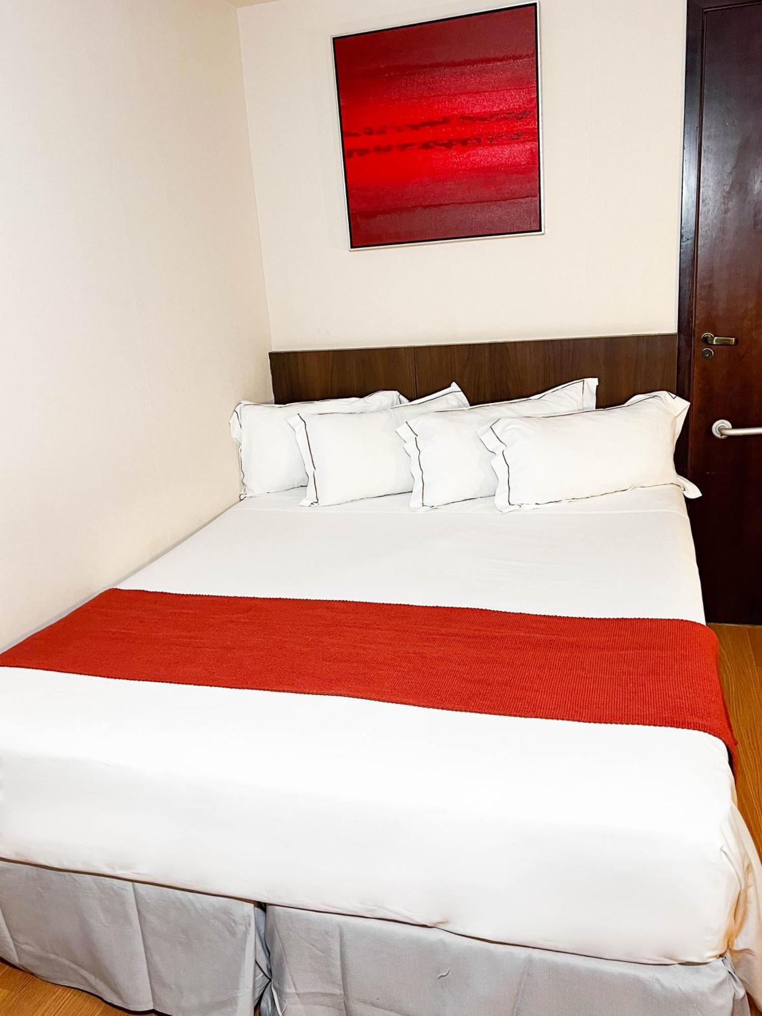 Royal Design Savassi Hotel เบโลโอรีซอนชี ภายนอก รูปภาพ