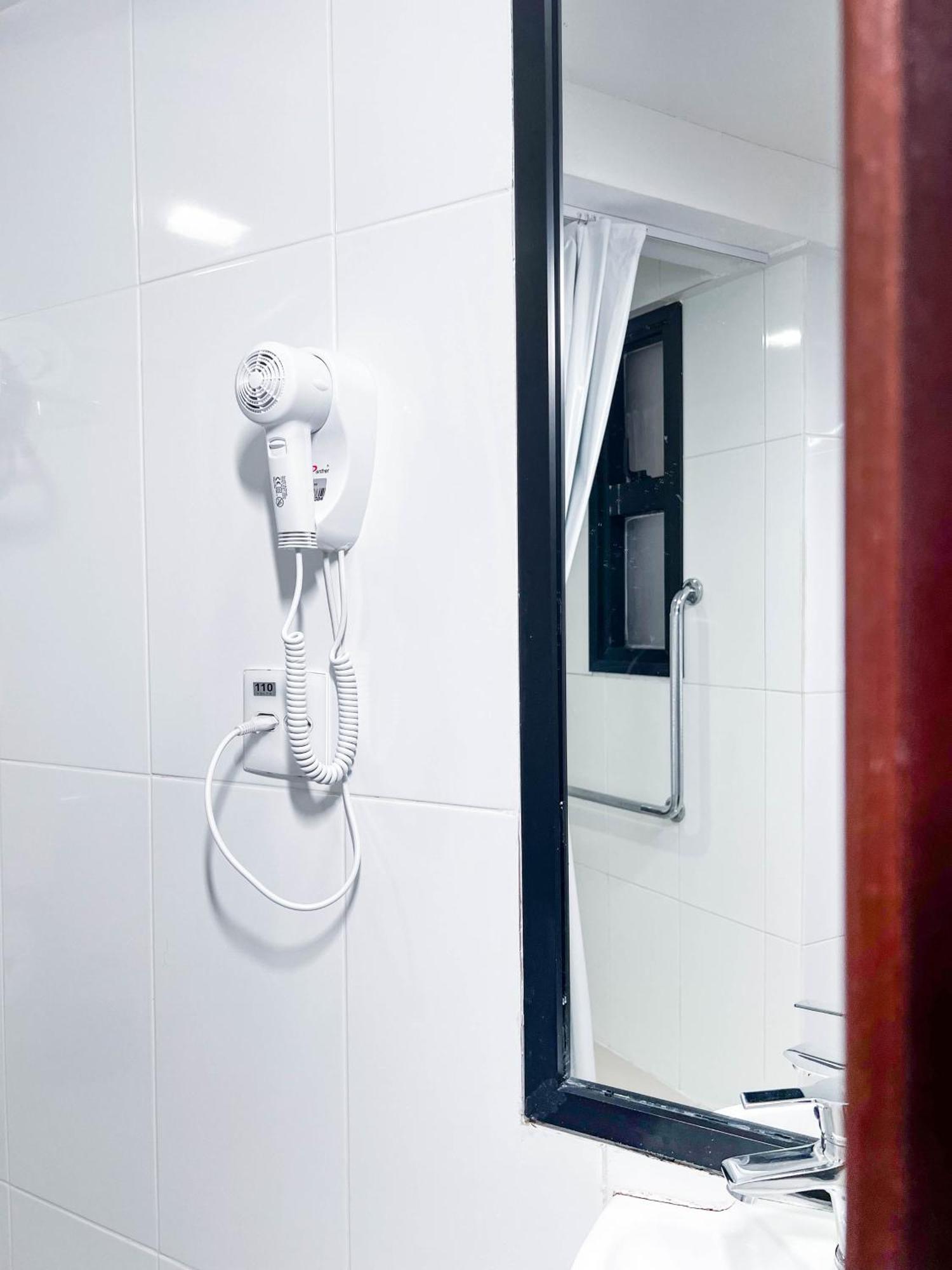 Royal Design Savassi Hotel เบโลโอรีซอนชี ภายนอก รูปภาพ