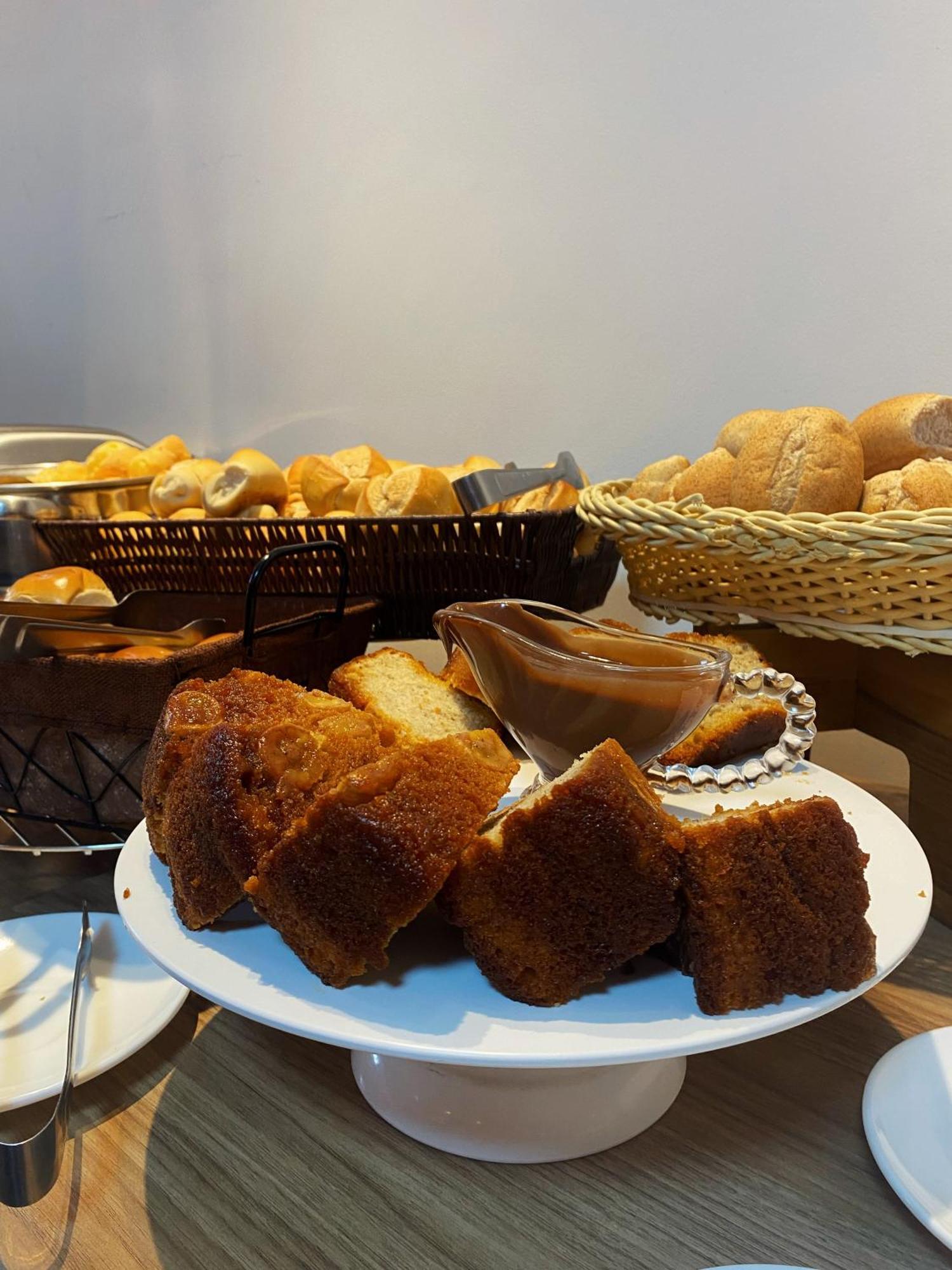 Royal Design Savassi Hotel เบโลโอรีซอนชี ภายนอก รูปภาพ